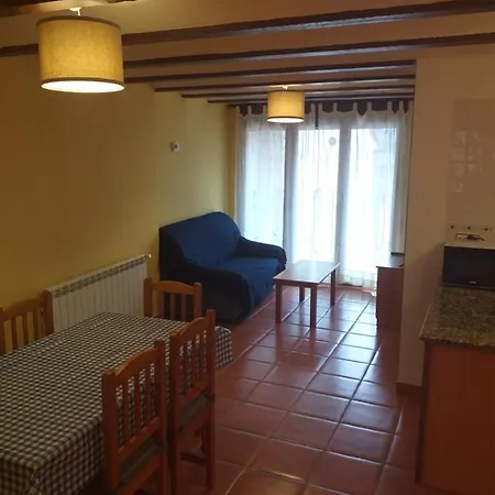 Valdelinares Apartamentos 公寓