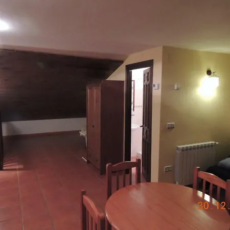 公寓 Valdelinares Apartamentos *